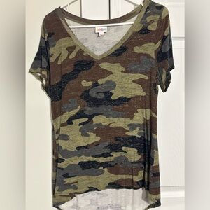 Lularoe Camo Christy. Size small. Nwot